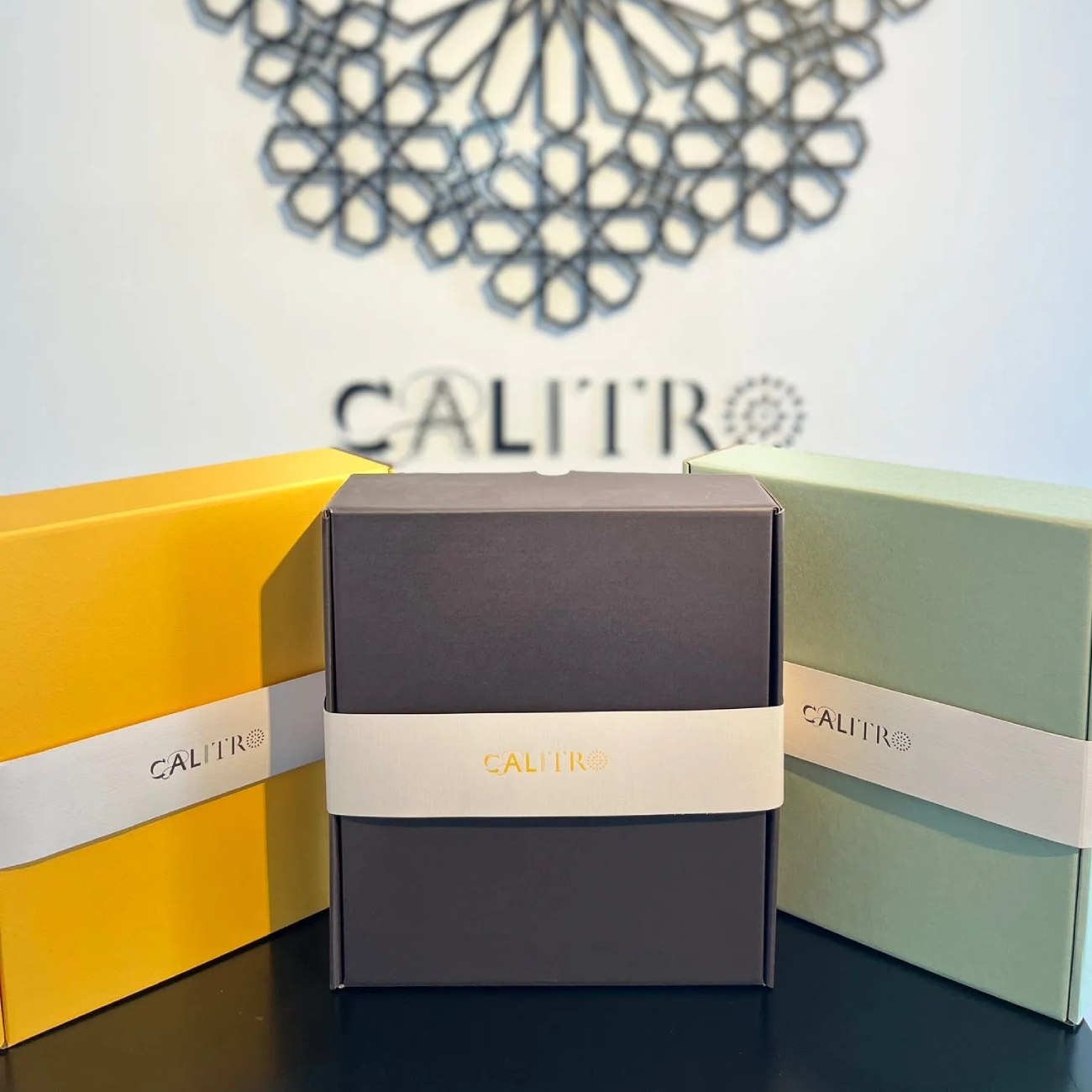 Wine gift box for 3 bottles